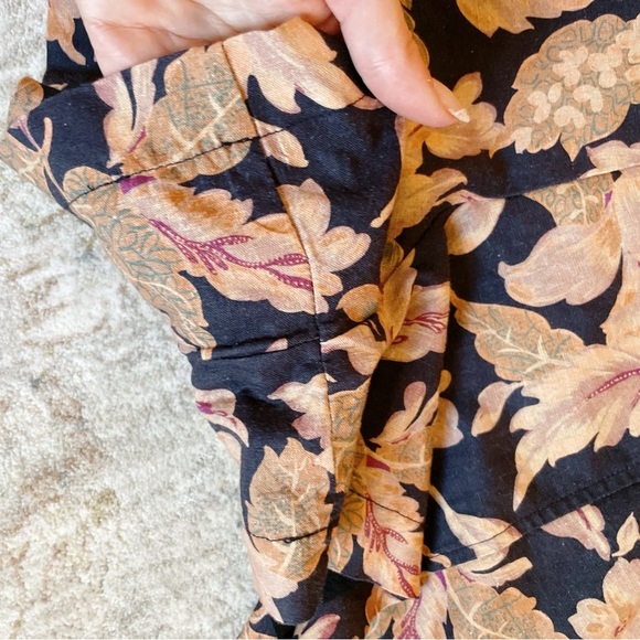 Amalie Showpo Dessie Floral Tie Front Open Back Puff Sleeve romper US 6 - Picture 6 of 8